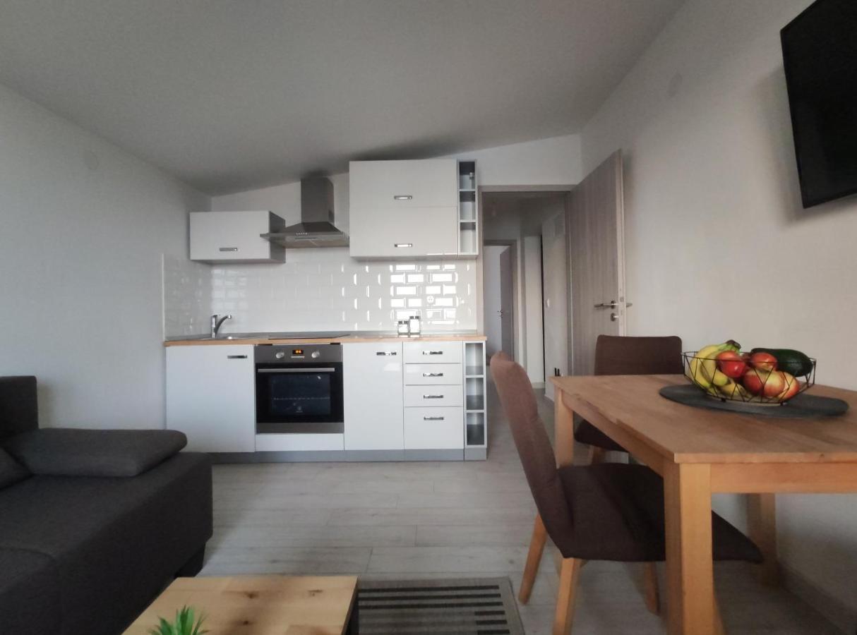 Matej 3 Apartman Zára Kültér fotó